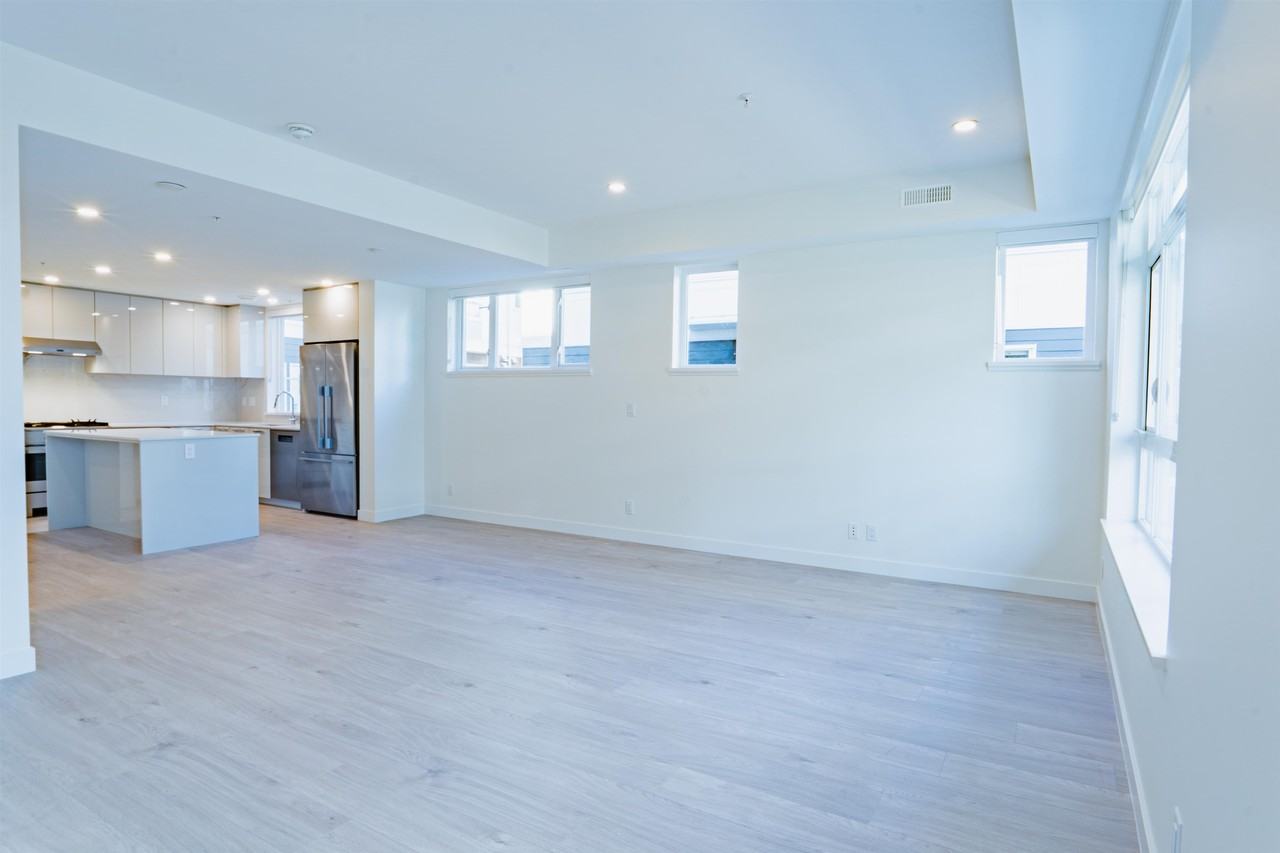 10333 River Drive #28 - Photo 4 of 8