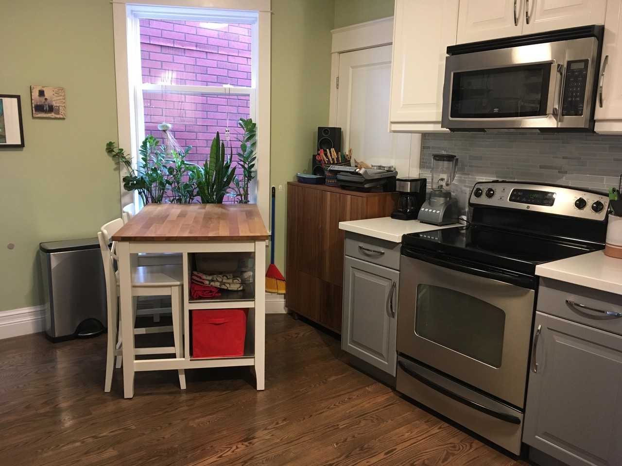 24 Borden St #2 - Photo 6 of 17