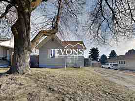 921 S 21st Ave - Photo 1 of 1