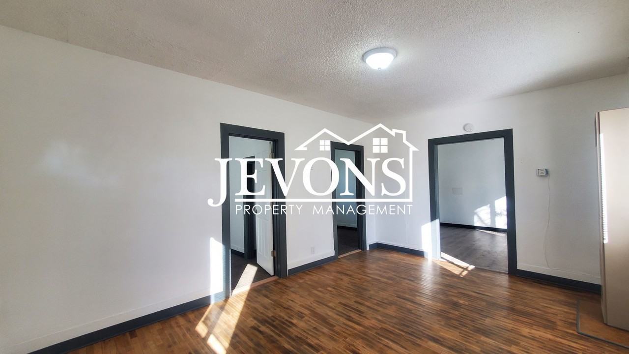 713 N 6th St - Photo 5 of 23