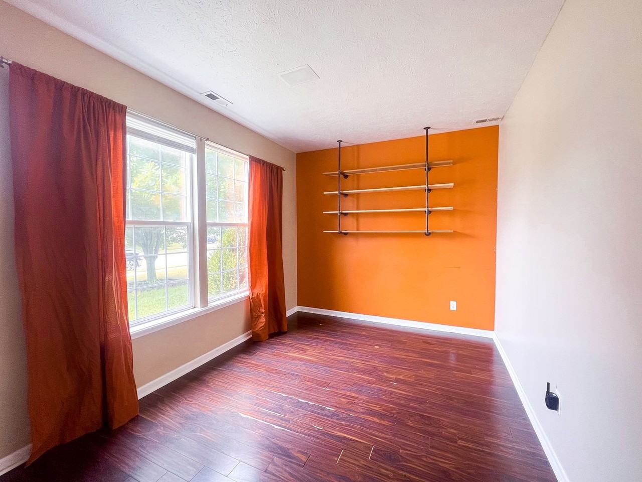 10640 Northern Dancer Dr - Photo 2 of 50