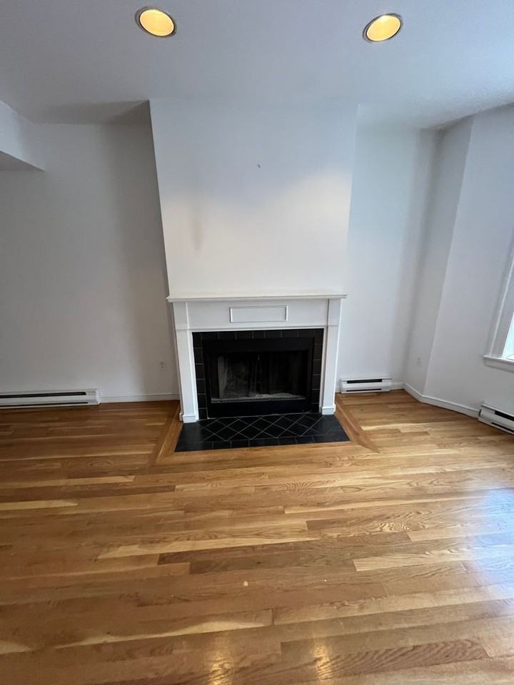 1744 Washington St - Photo 7 of 13