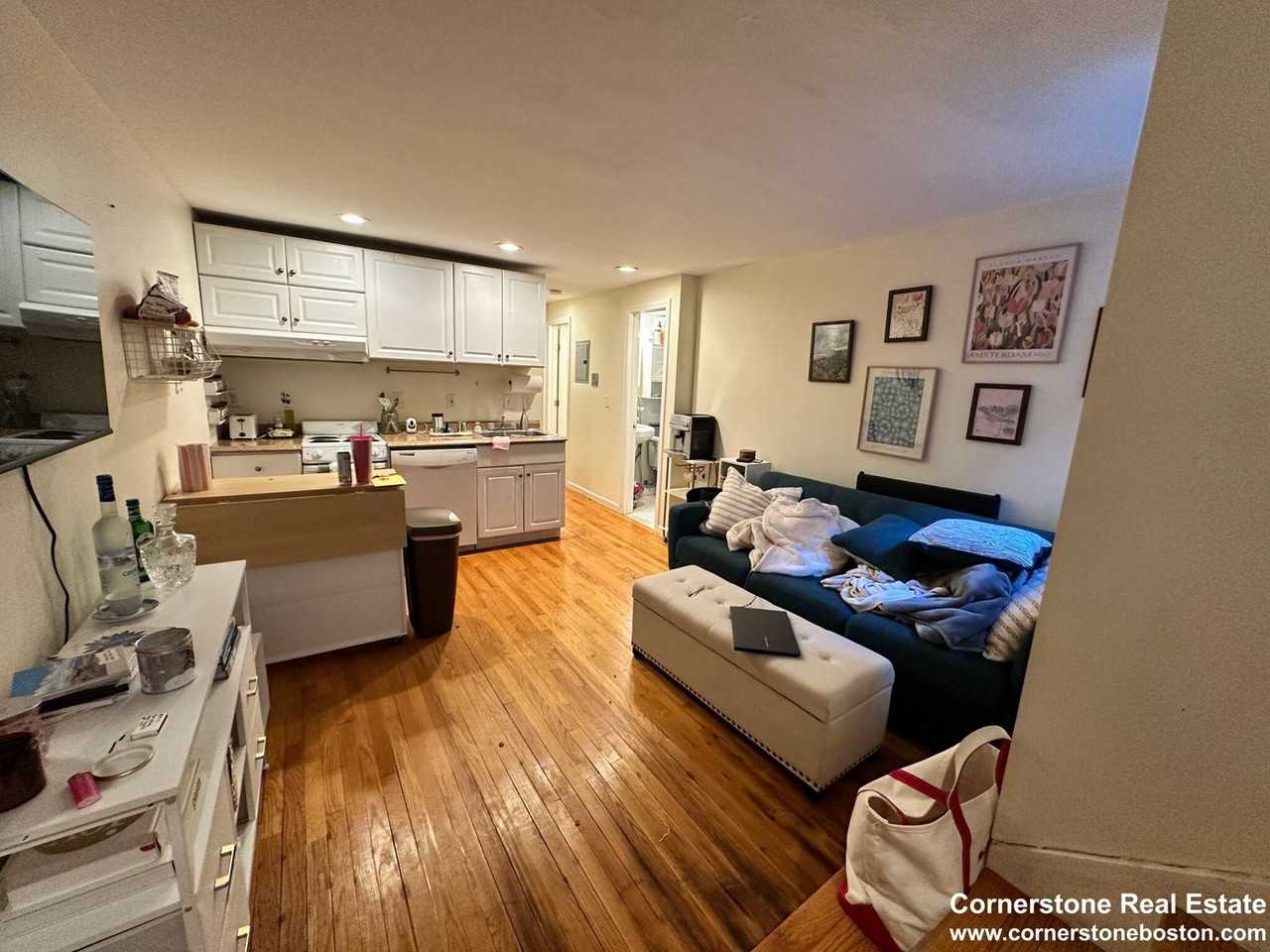 25 Phillips St - Photo 2 of 11