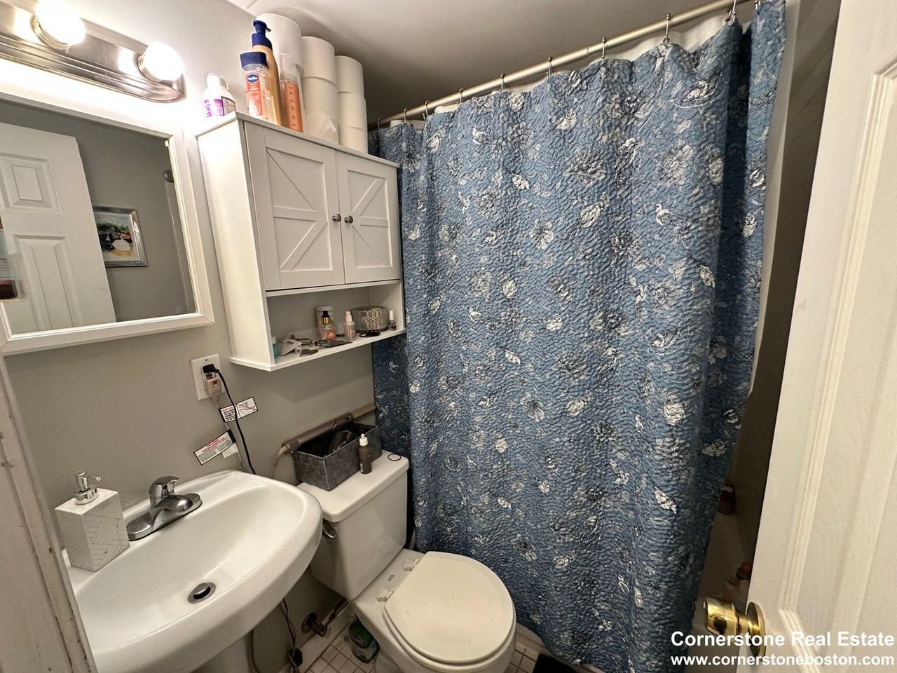 25 Phillips St - Photo 5 of 11