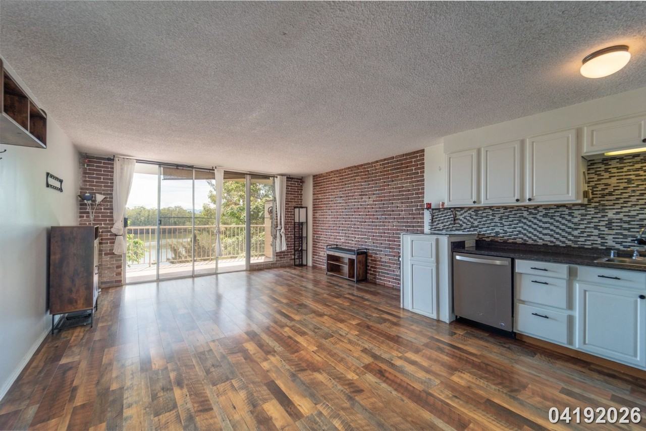 1830 Wilikina Dr #705 - Photo 3 of 14