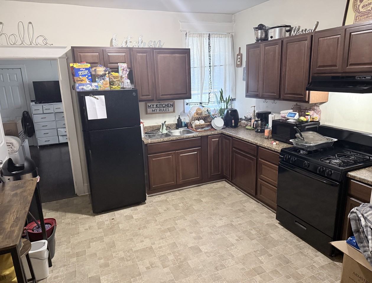 830 N Lime St #1 - Photo 3 of 8