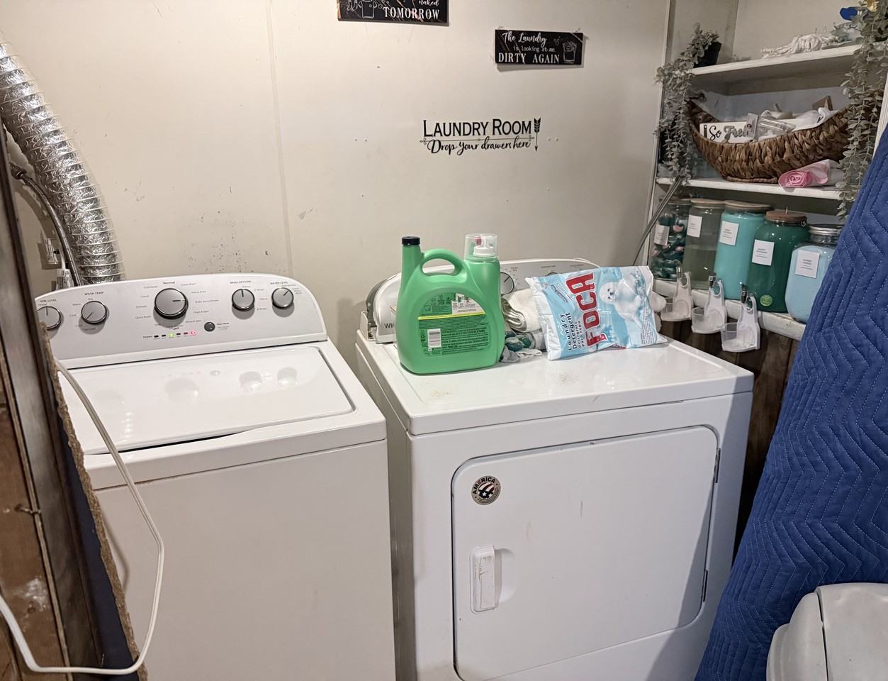 830 N Lime St #1 - Photo 6 of 8