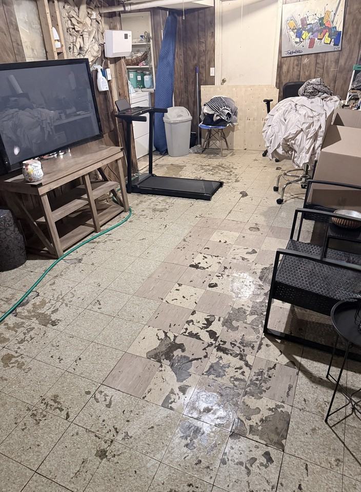 830 N Lime St #1 - Photo 7 of 8