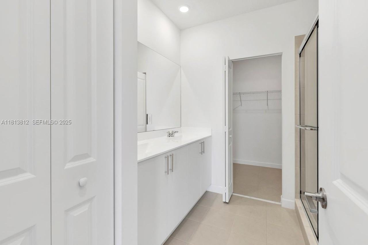 3050 Park Place #5838 - Photo 7 of 34