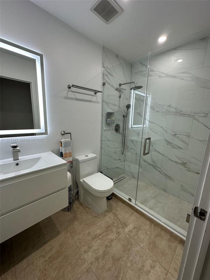 11421 Southwest 145th Avenue #1 - Photo 4 of 29