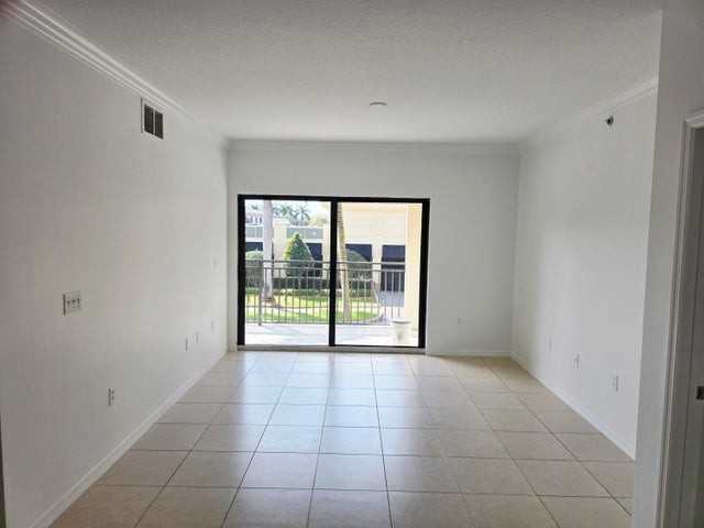 4903 Midtown Lane #3221 - Photo 6 of 9