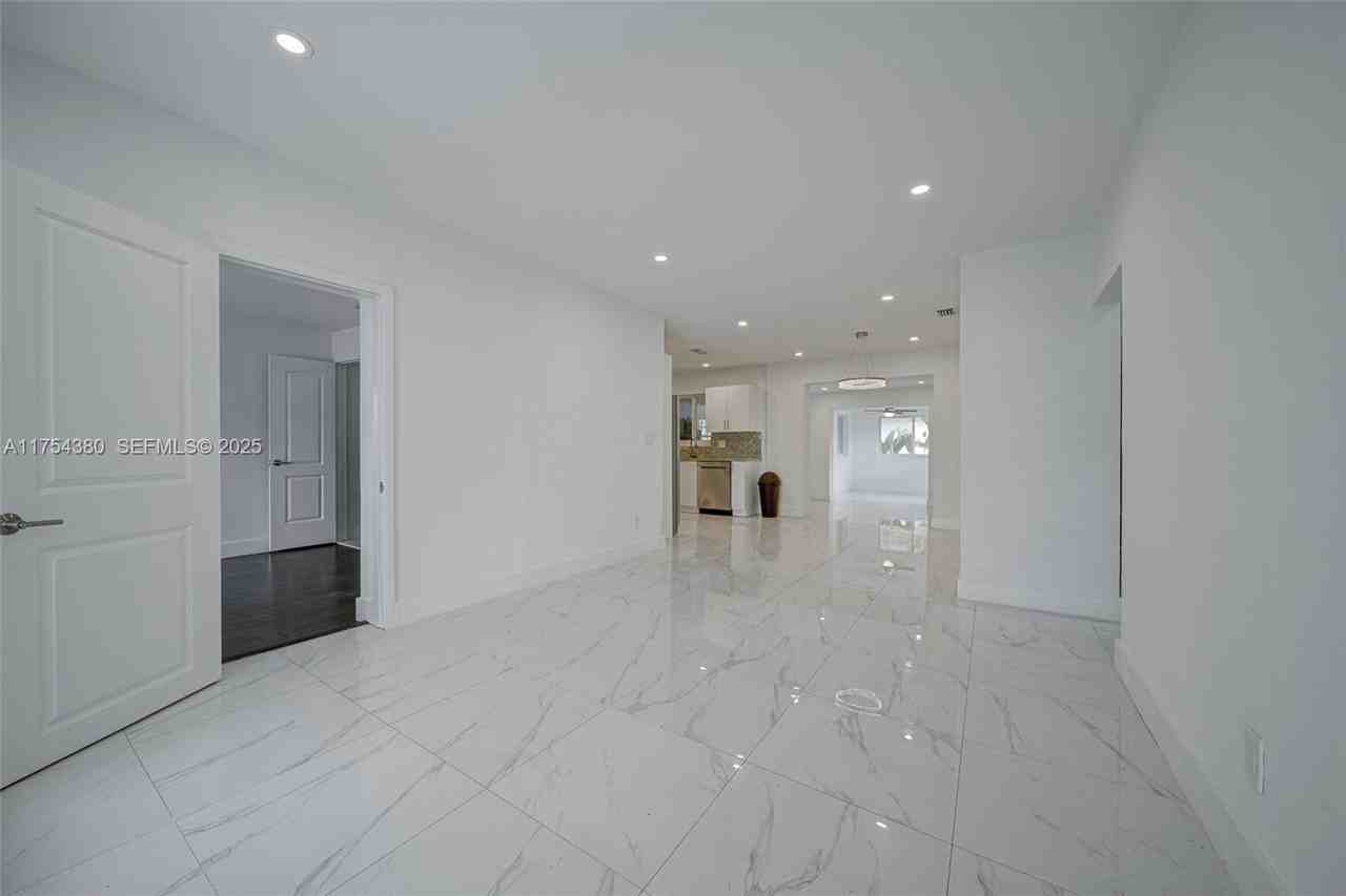 6561 Southwest 30th Street #0 - Photo 3 of 25