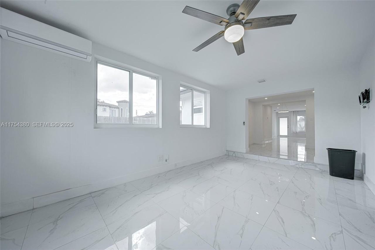 6561 Southwest 30th Street #0 - Photo 5 of 25