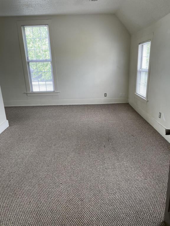 803 Court St - Photo 3 of 12