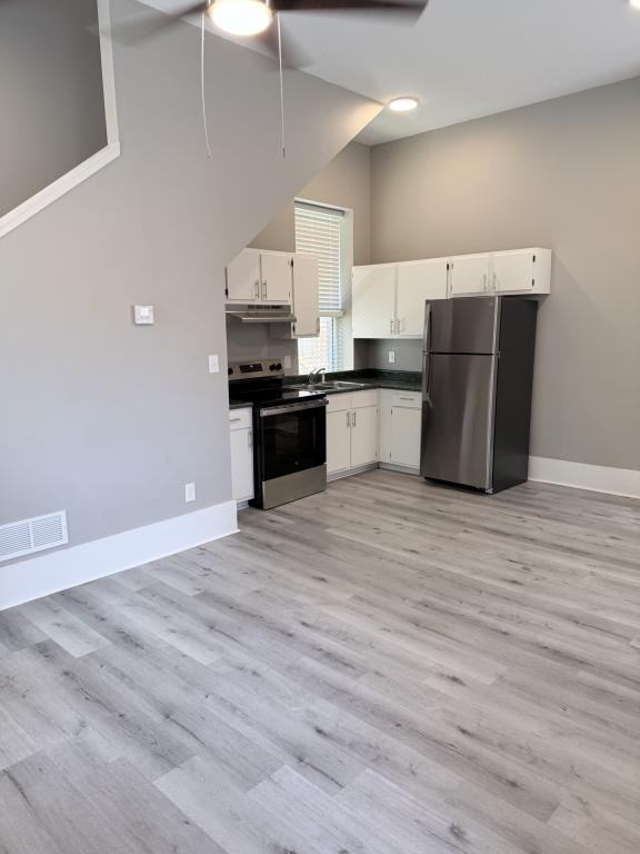 508 W Oak St - Photo 2 of 22