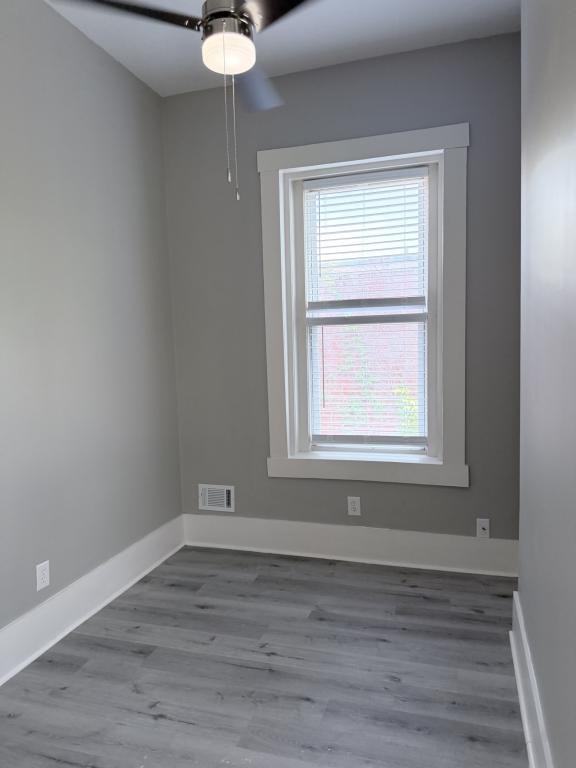 508 W Oak St - Photo 4 of 22