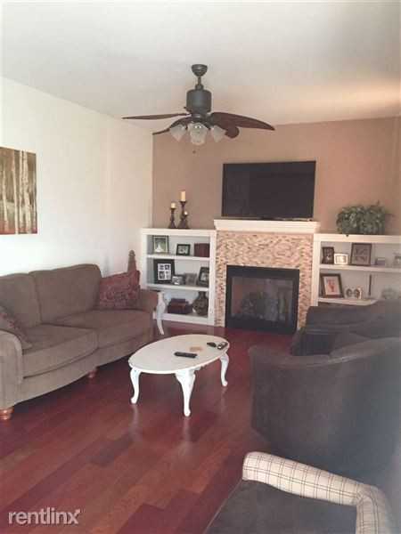 1260 Brooke Dr - Photo 3 of 6