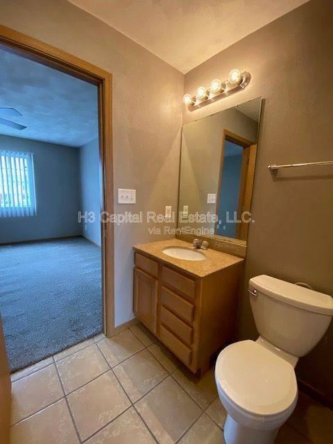 110 Northtowne St #19 - Photo 2 of 10