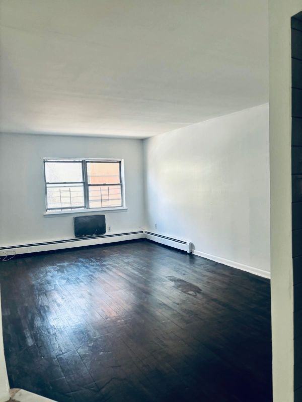 3809 Review Pl ##2 - Photo 2 of 12