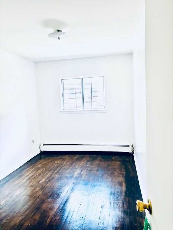 3809 Review Pl ##2 - Photo 3 of 12