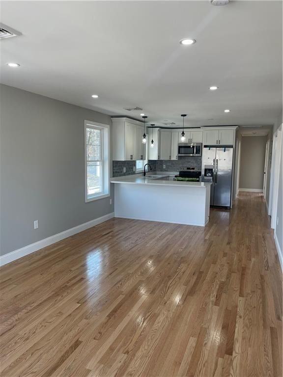 74 Westcott Ave - Photo 3 of 14