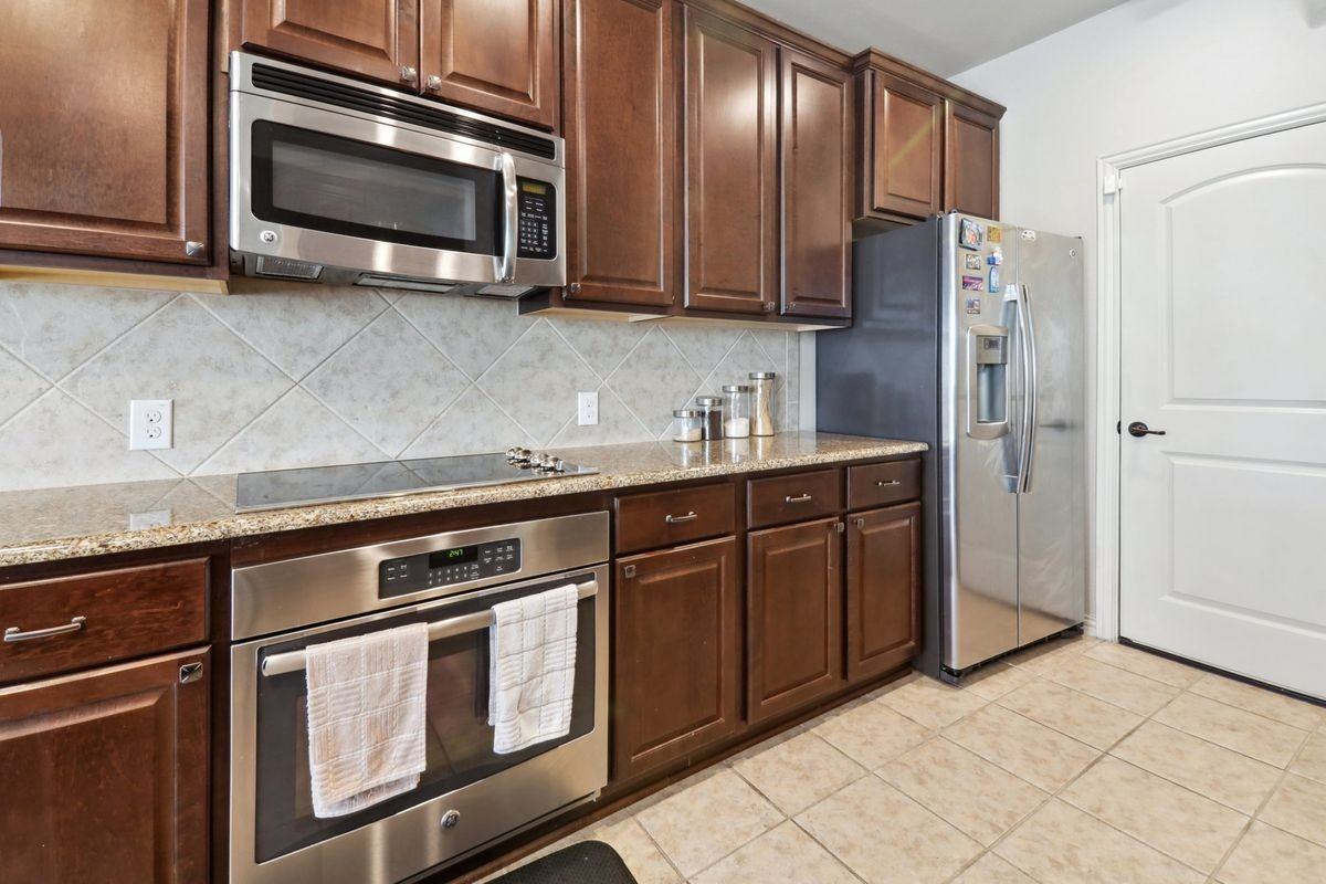 875 Merino Dr - Photo 7 of 21