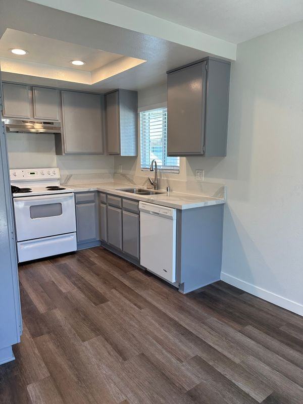 5238 Hayter Ave ##5 - Photo 2 of 26