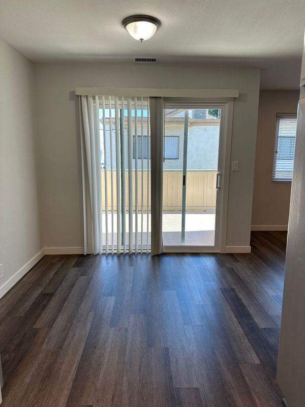 5238 Hayter Ave ##5 - Photo 7 of 26