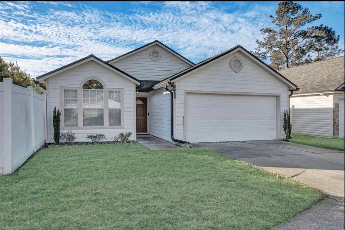 12330 Mastin Cove Rd - Photo 5 of 7