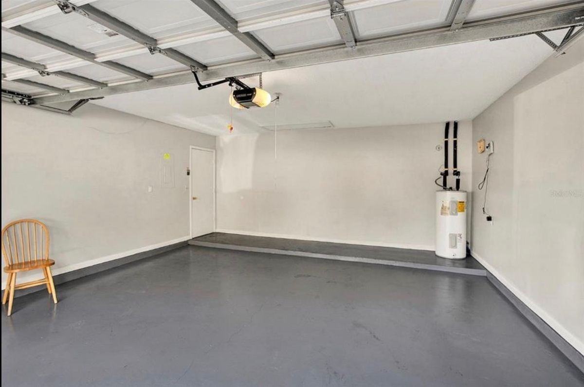 12330 Mastin Cove Rd - Photo 6 of 7