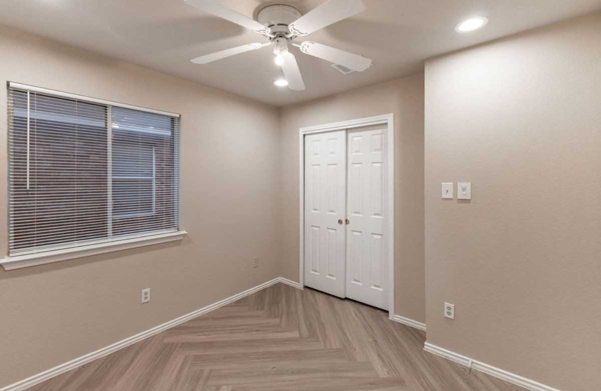 13326 James Monroe St - Photo 6 of 15