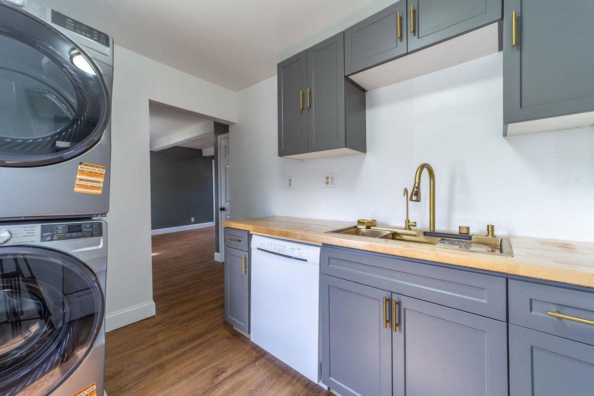 14 Winter St - Photo 3 of 21