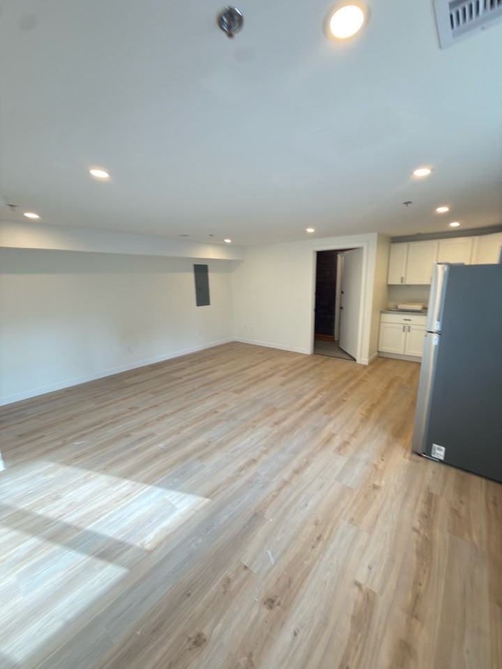 100 Wendell Ave #205 - Photo 5 of 6