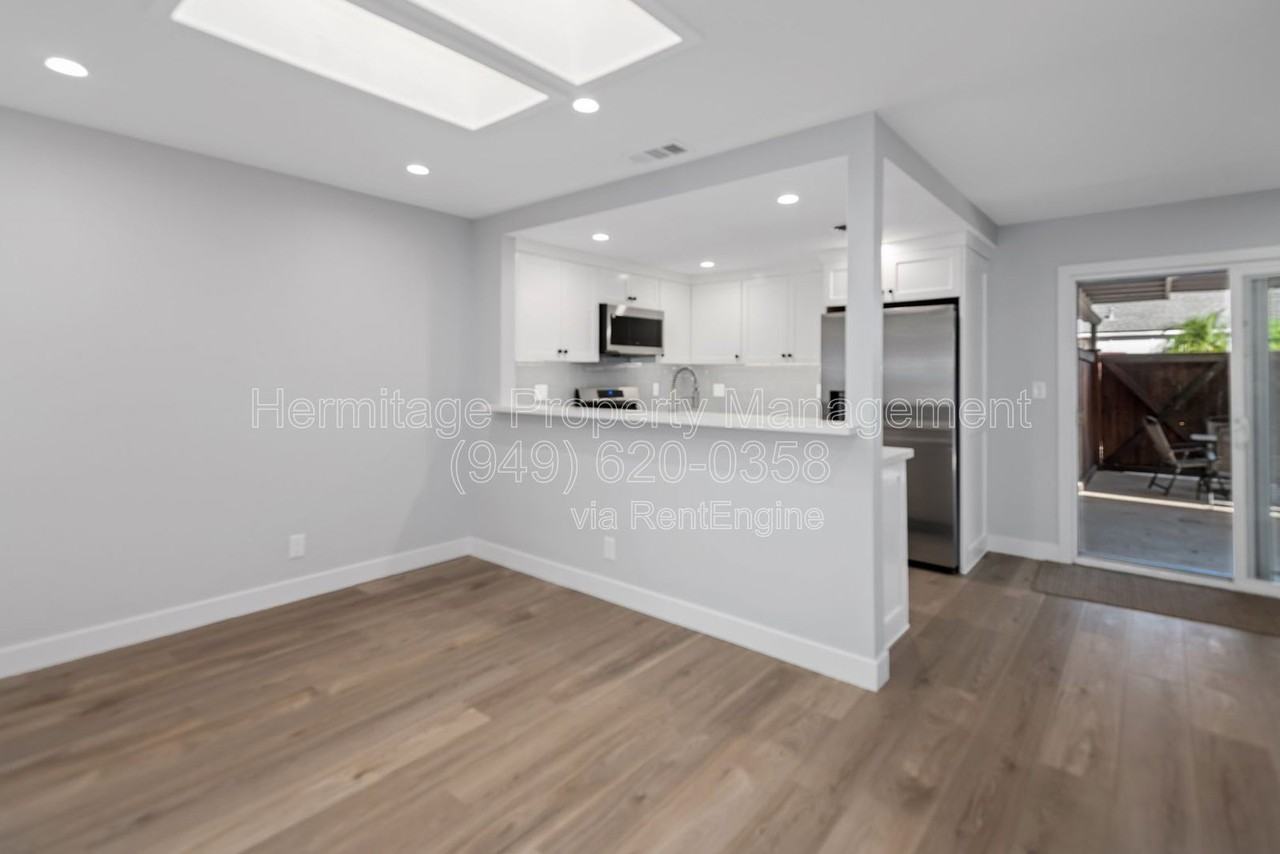 1199 E 1st St - Photo 4 of 22