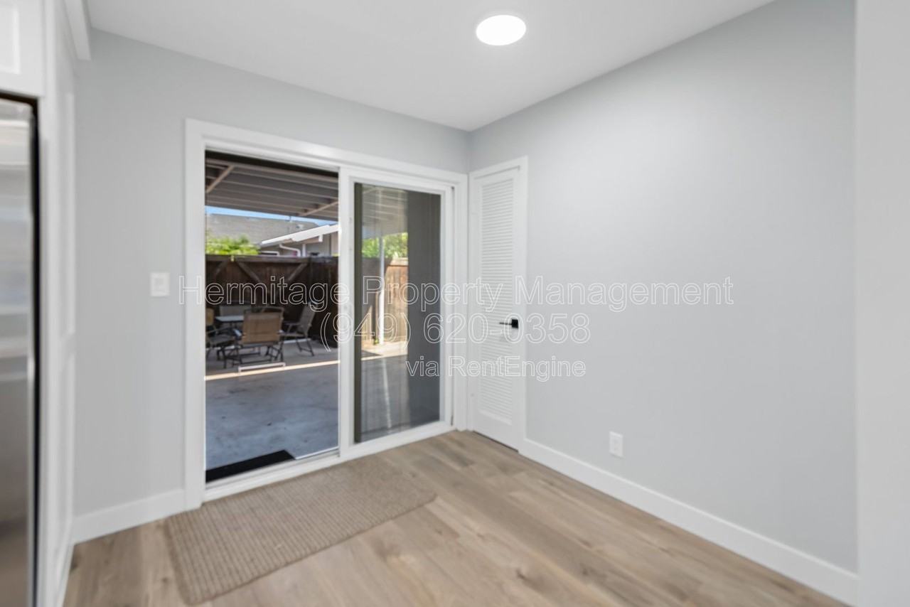 1199 E 1st St - Photo 7 of 22