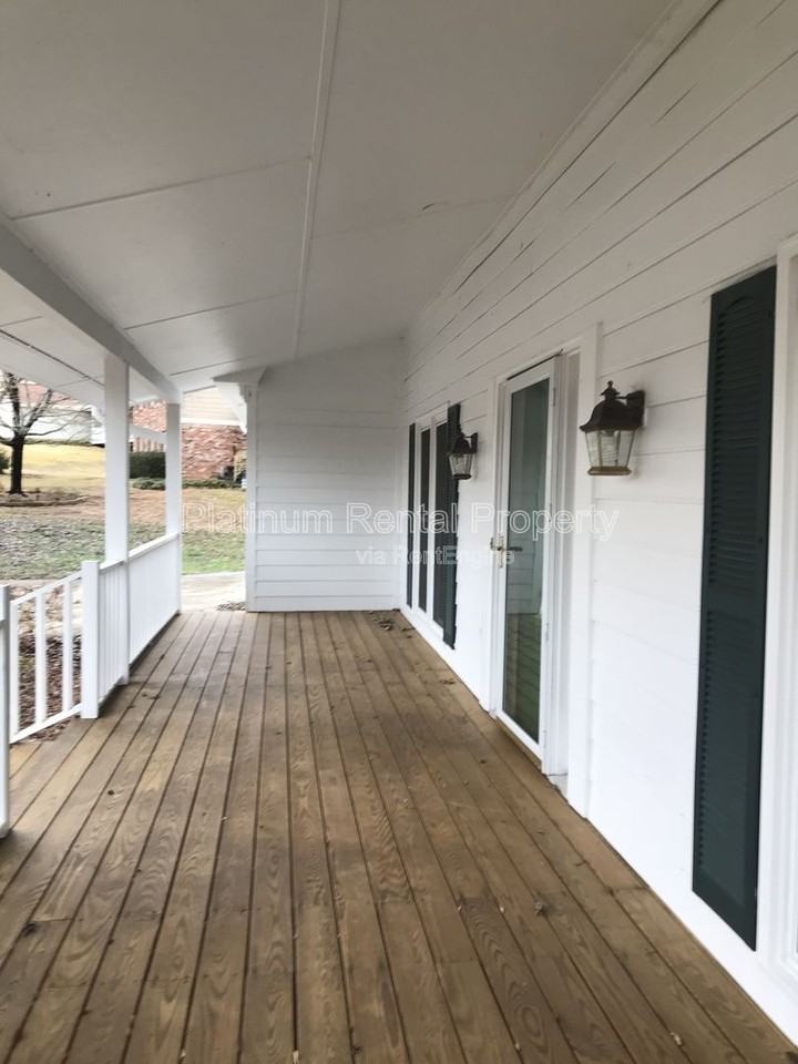 2990 Summit Rdg - Photo 4 of 49