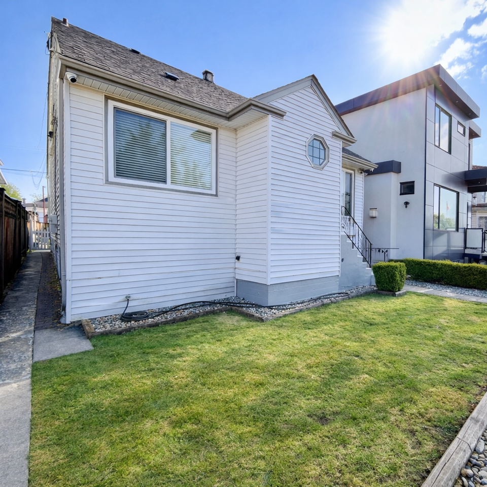 3200 East 25th Avenue - Photo 2 of 11