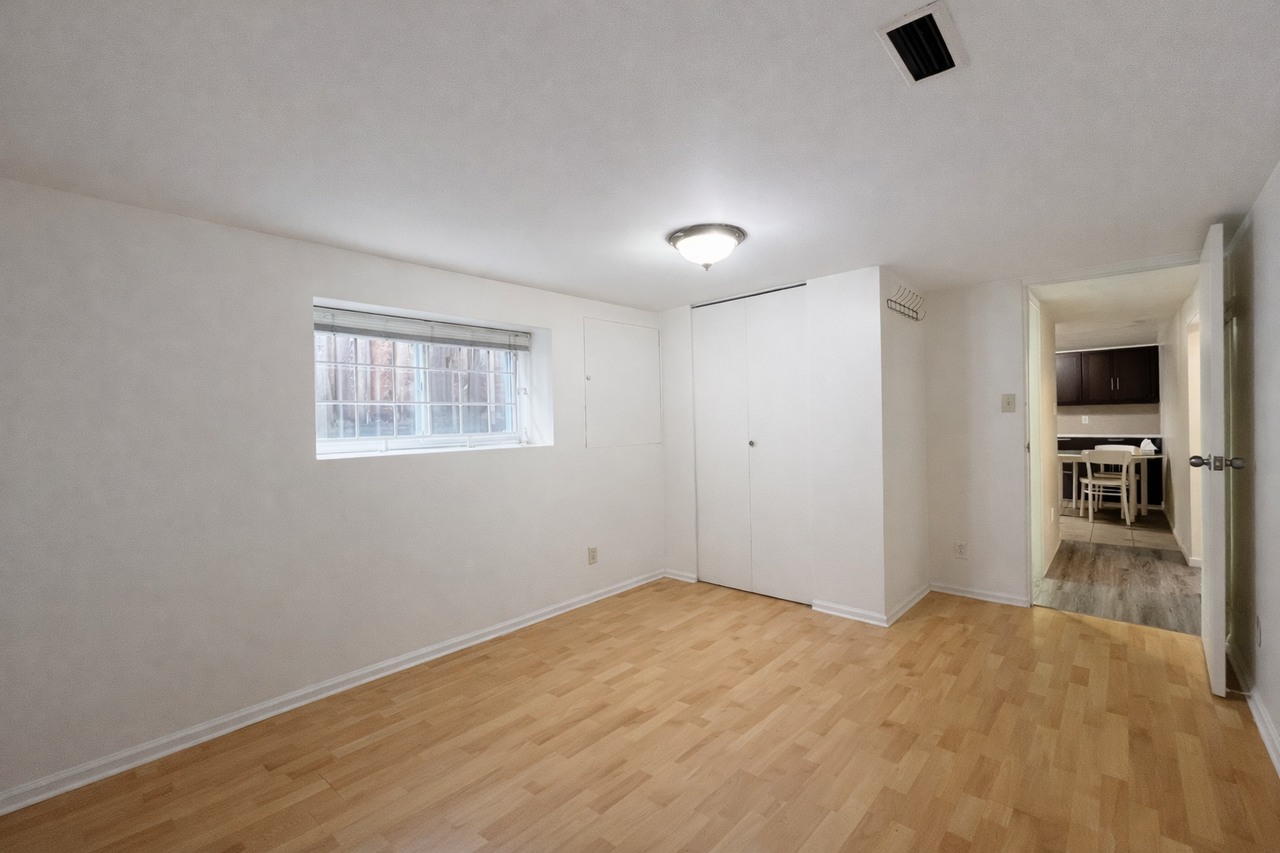 3200 East 25th Avenue - Photo 6 of 11