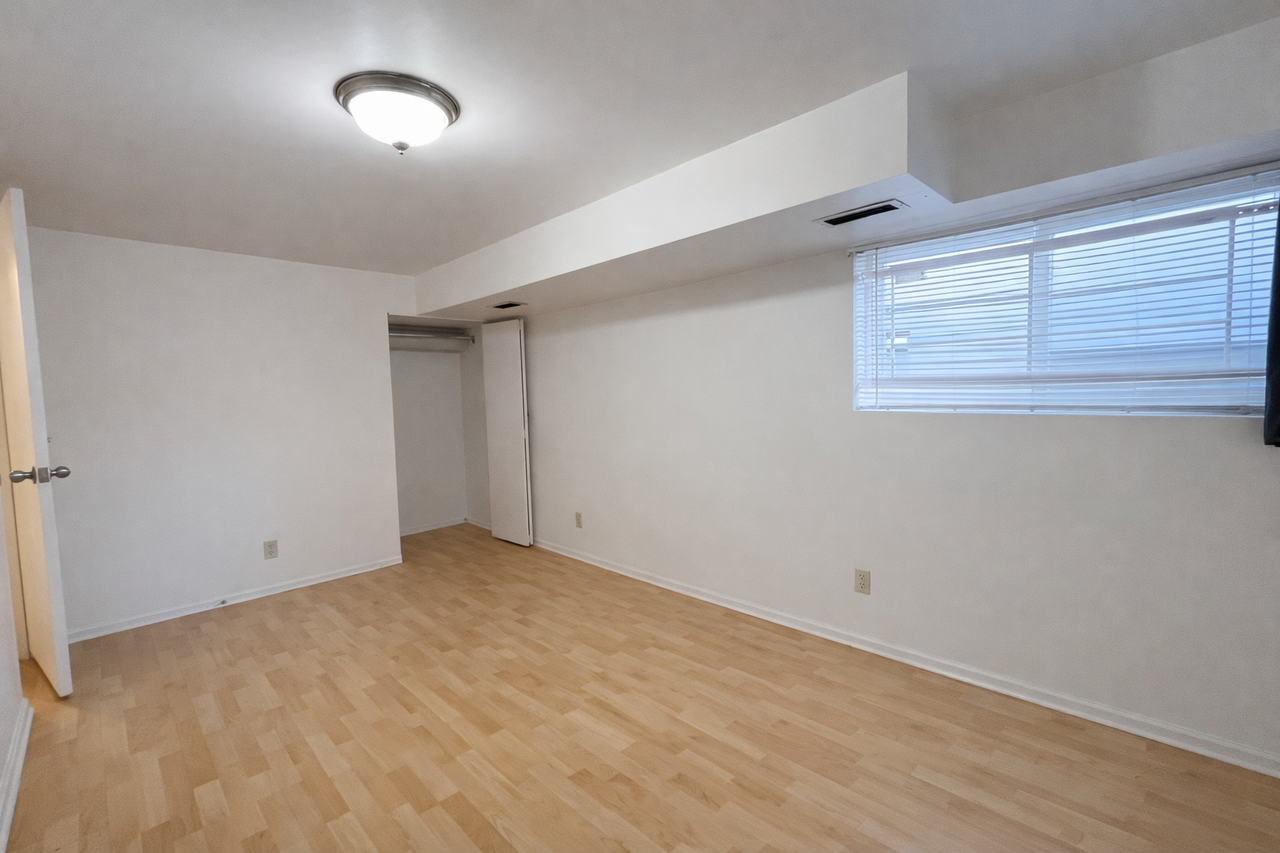 3200 East 25th Avenue - Photo 6 of 10