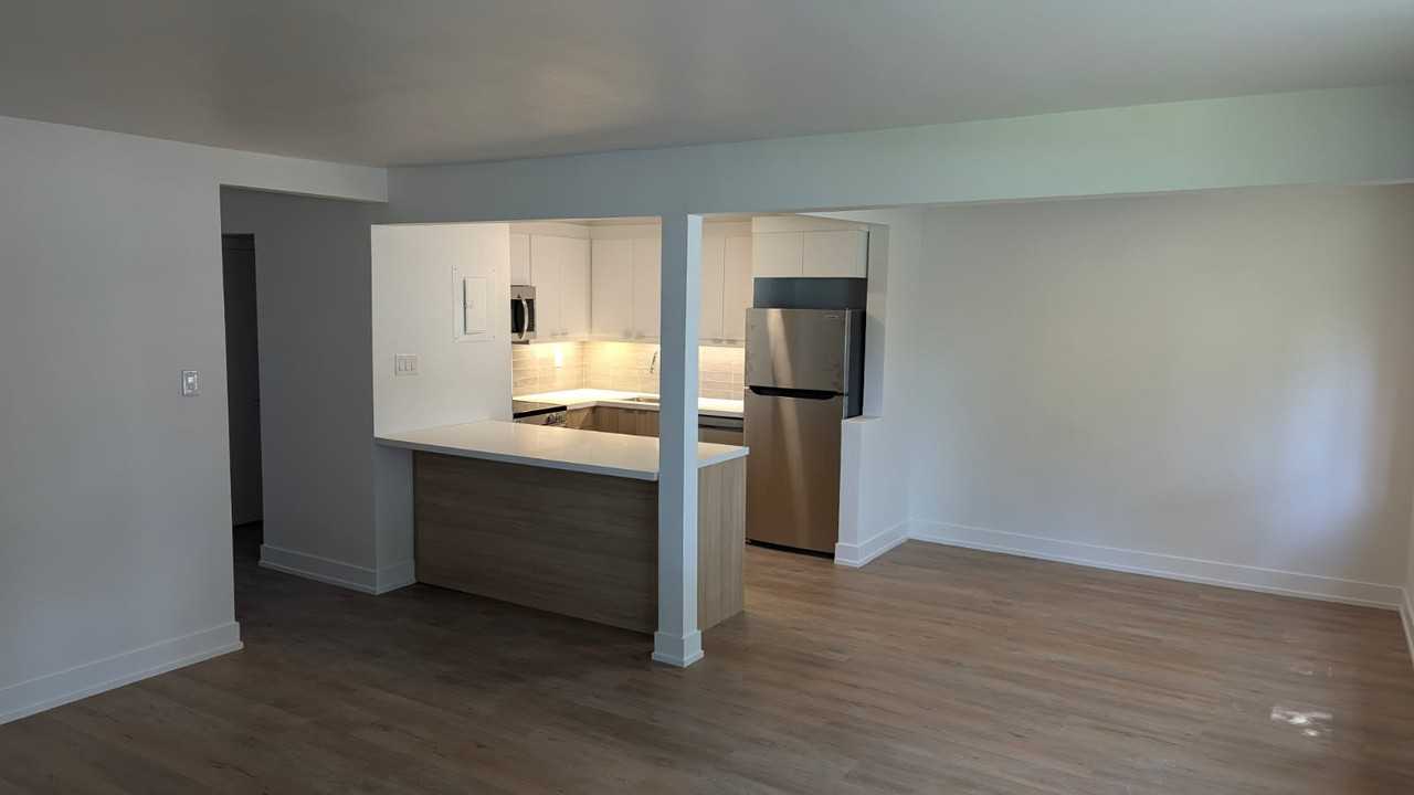 48 Waniska Avenue - Photo 4 of 11