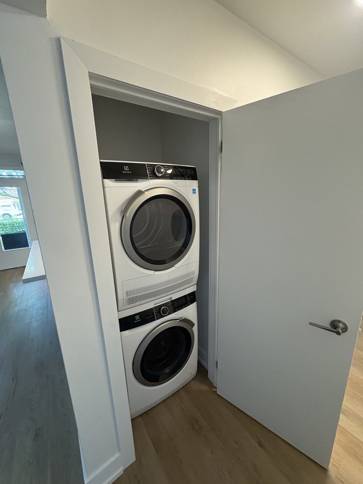 48 Waniska Avenue - Photo 7 of 11