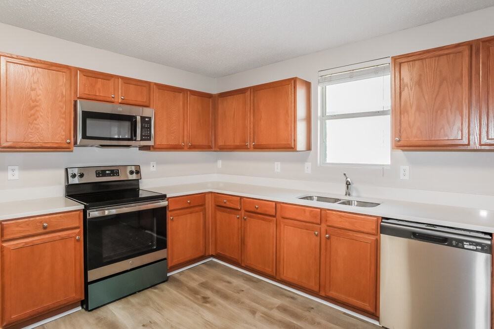 2141 Shawnee Trl - Photo 5 of 16