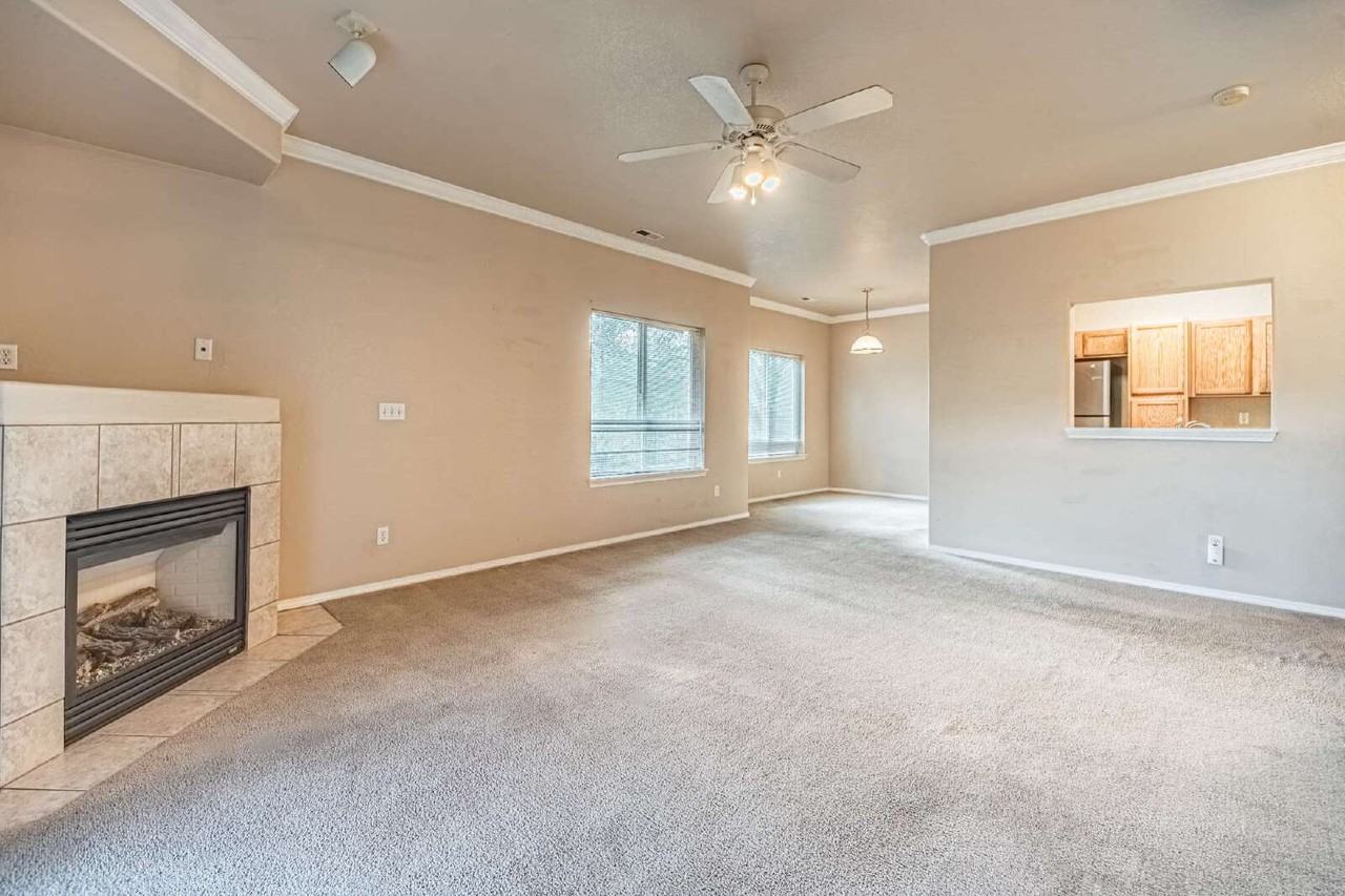 3080 Mandalay Grv - Photo 7 of 23