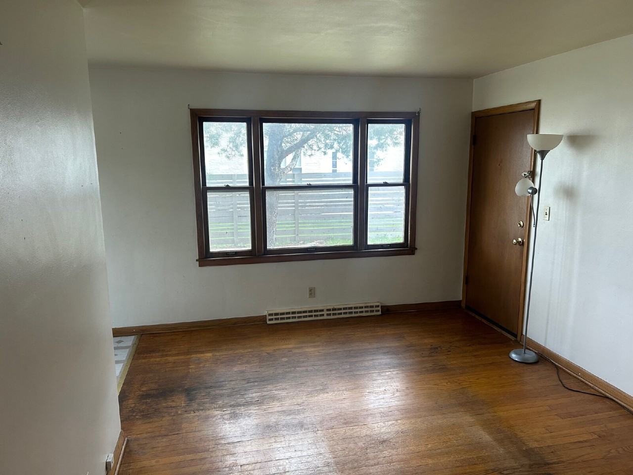 4715 W Wells St - Photo 4 of 12