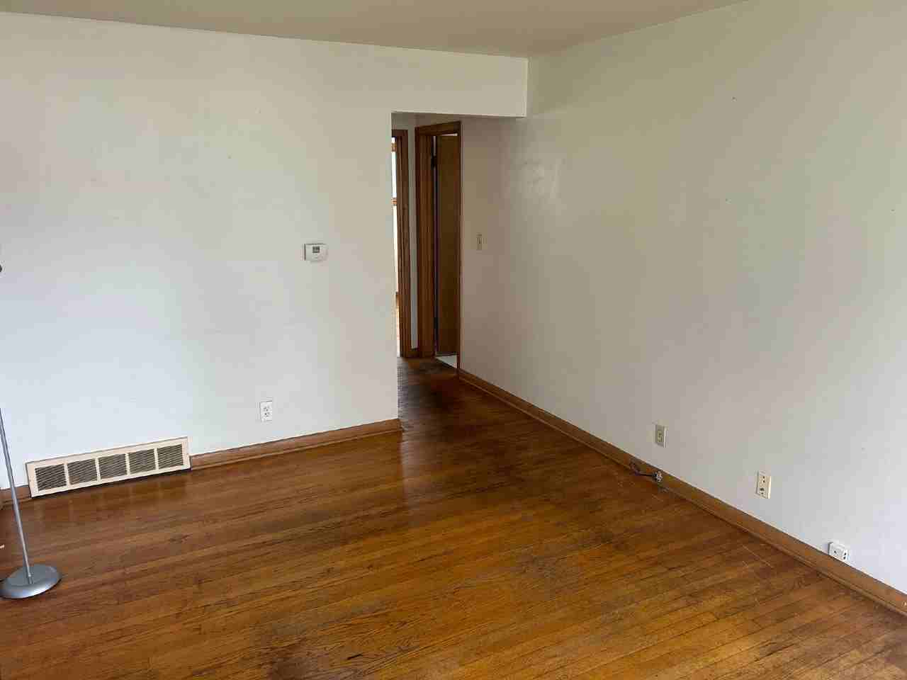 4715 W Wells St - Photo 6 of 12