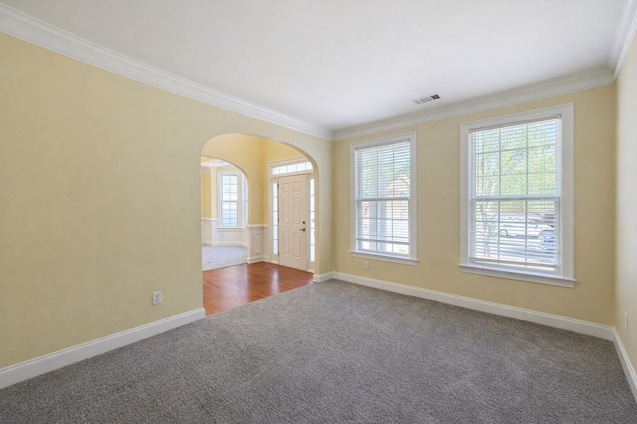 197 Berkten Ln - Photo 4 of 37