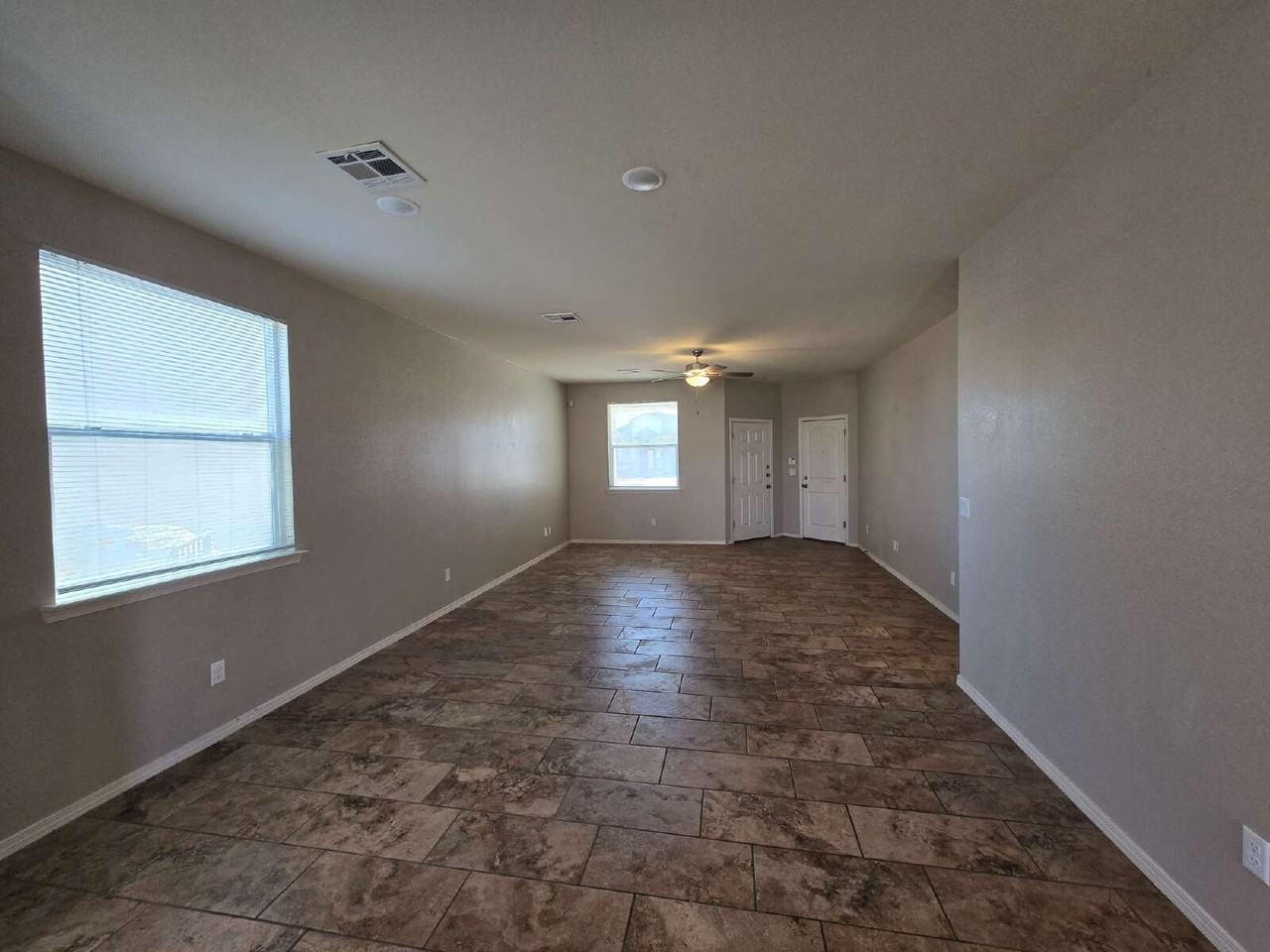 10624 Hidden Chapel Pl - Photo 2 of 15