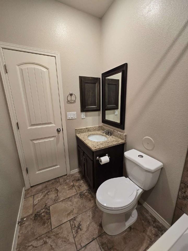 10624 Hidden Chapel Pl - Photo 7 of 15