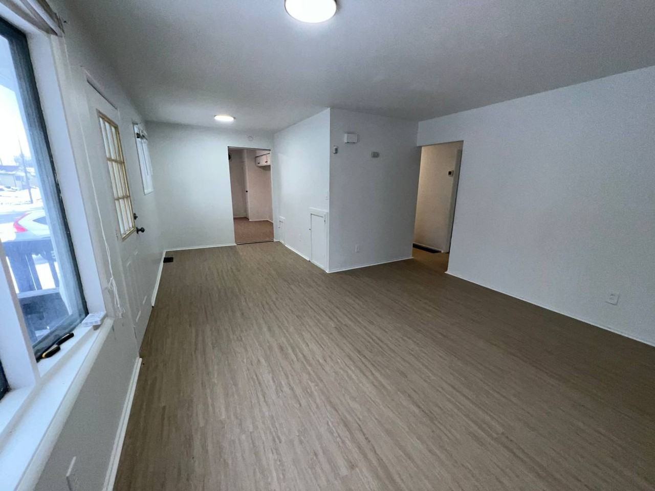 16805 Fairfax Ave - Photo 7 of 14