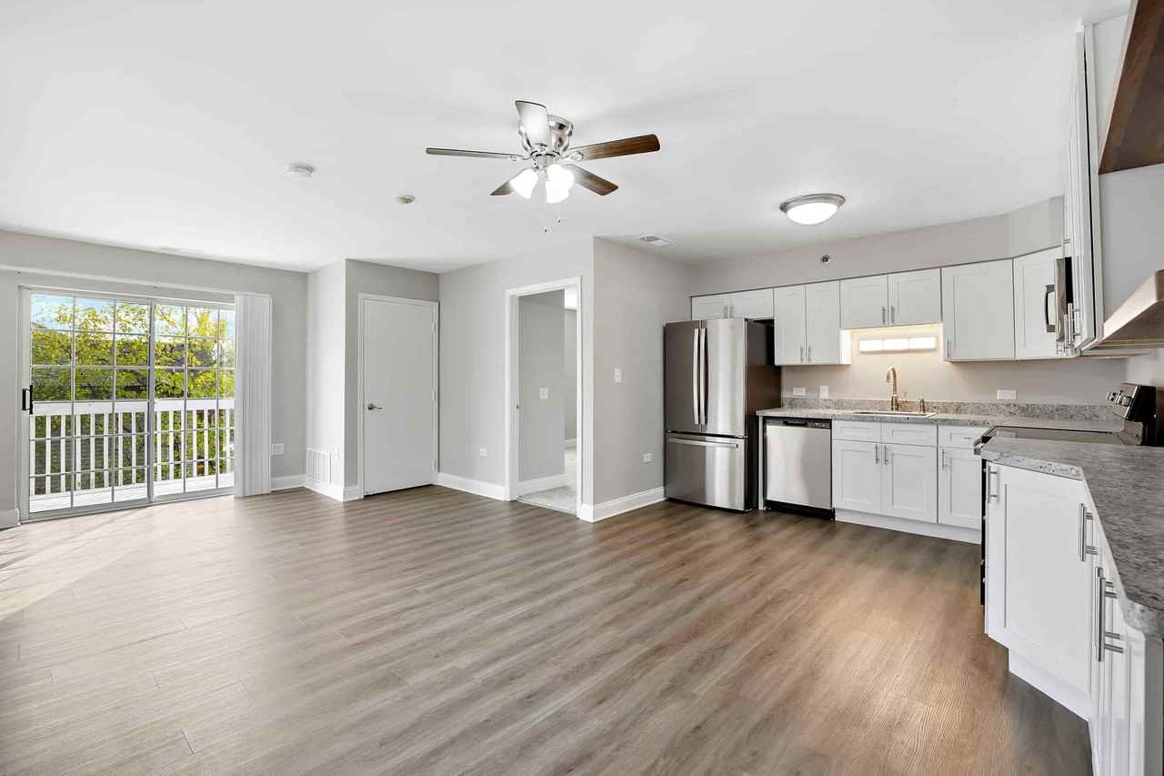 Ogden Court Apartments - Photo 4 of 25